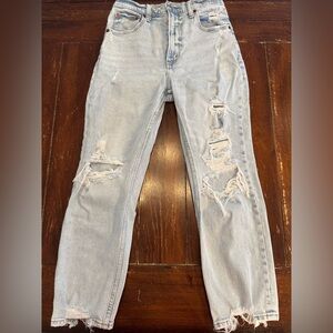 Abercrombie & FitchThe Ankle Straight Ultra High Rise Jean